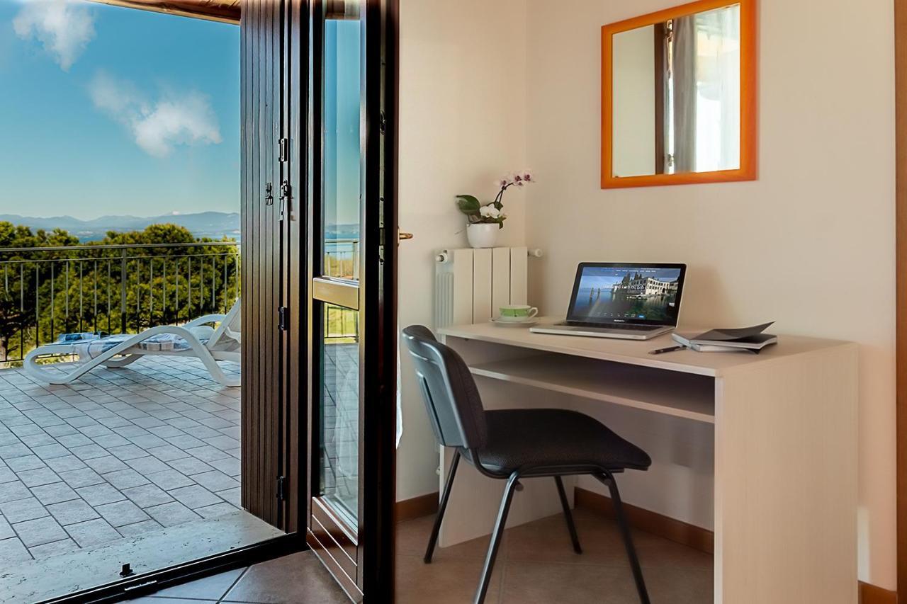 Apartments Eden - Regarda Travel Lazise Bagian luar foto