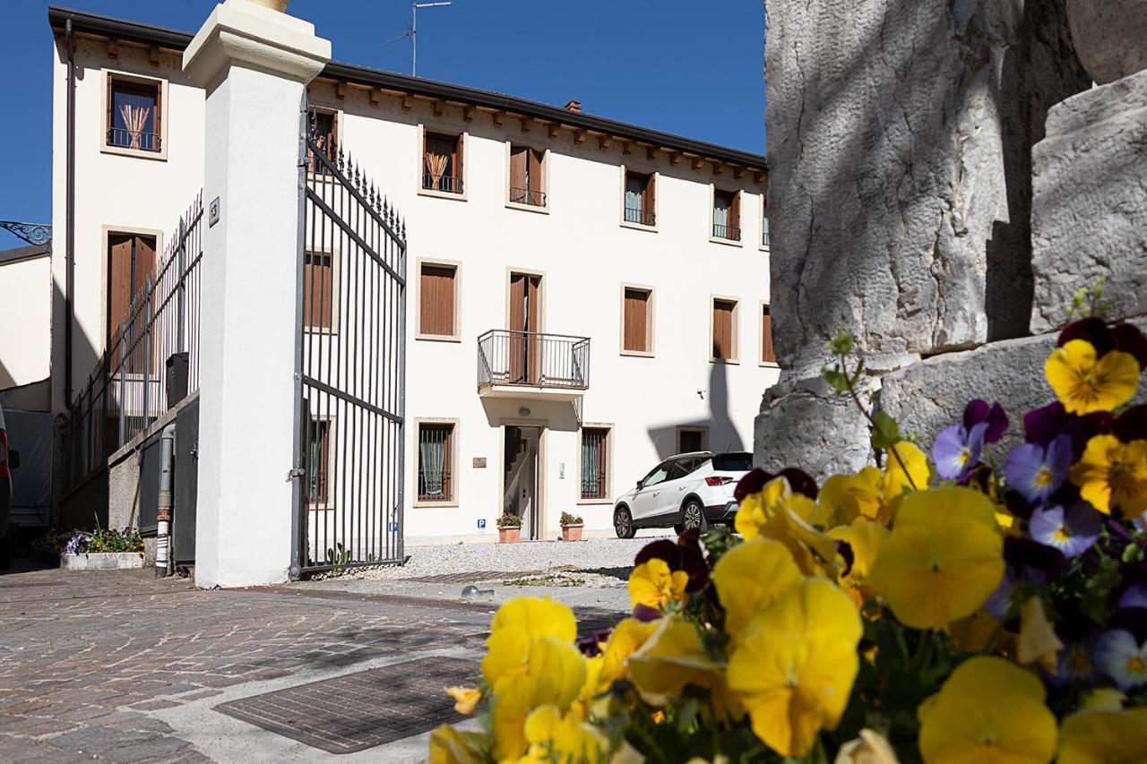 Apartments Eden - Regarda Travel Lazise Bagian luar foto