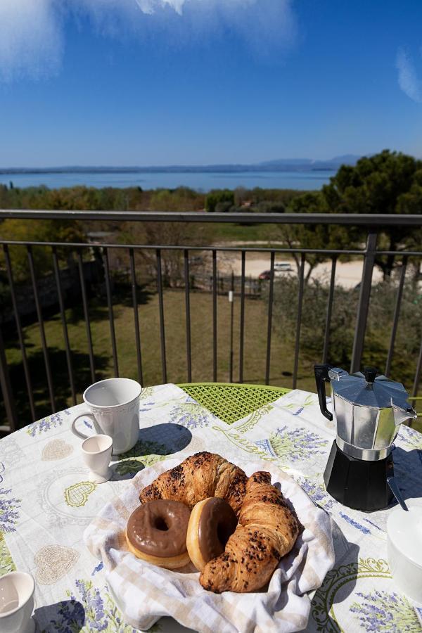 Apartments Eden - Regarda Travel Lazise Bagian luar foto