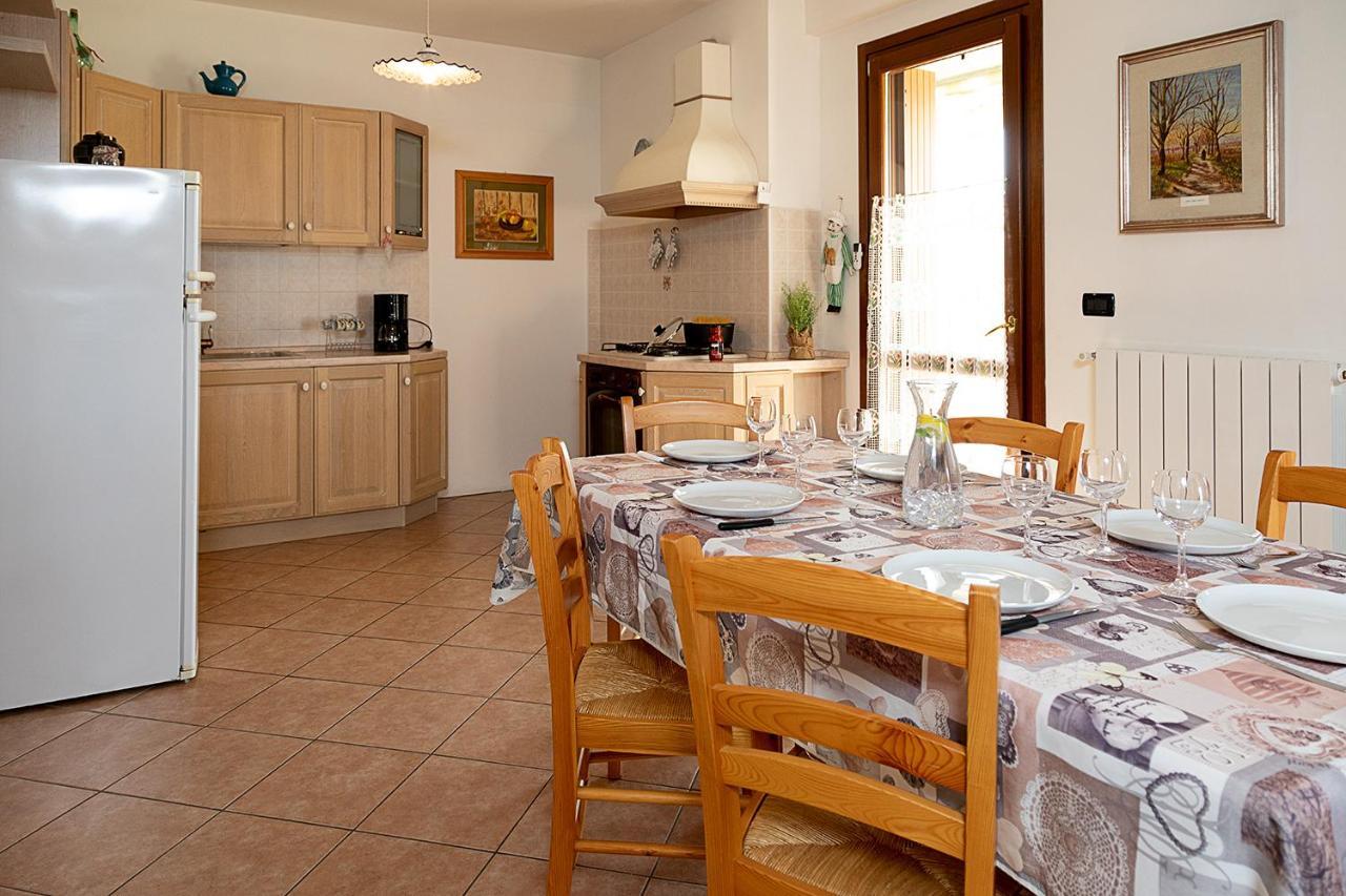 Apartments Eden - Regarda Travel Lazise Bagian luar foto