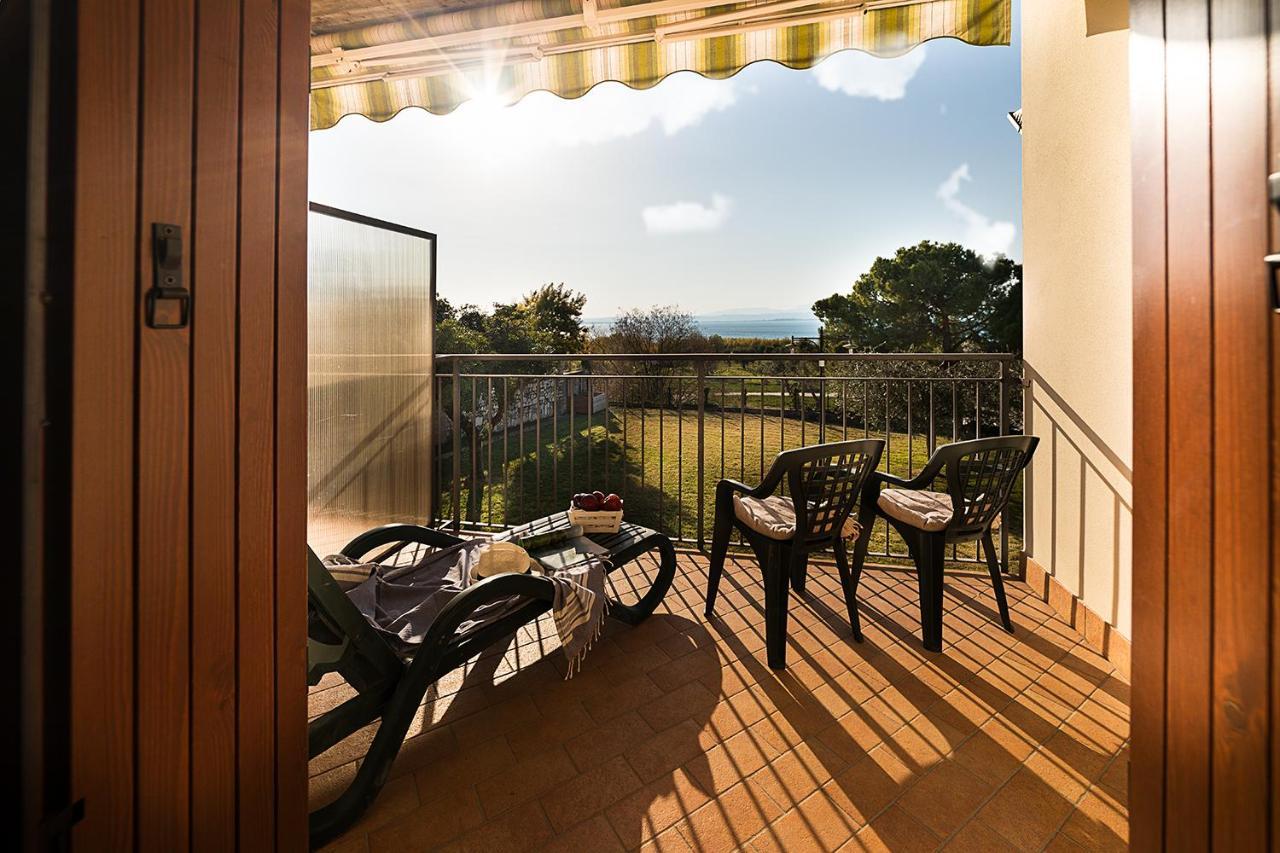 Apartments Eden - Regarda Travel Lazise Bagian luar foto