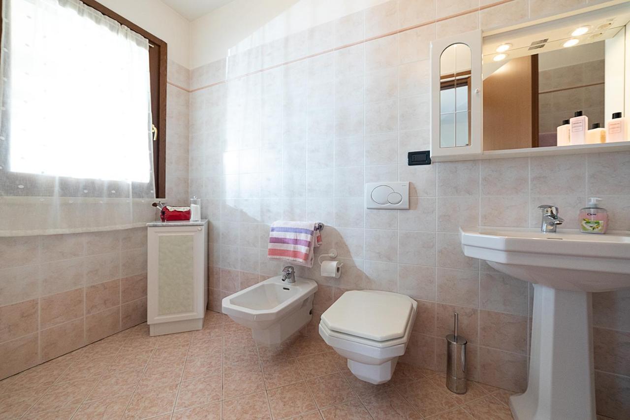 Apartments Eden - Regarda Travel Lazise Bagian luar foto