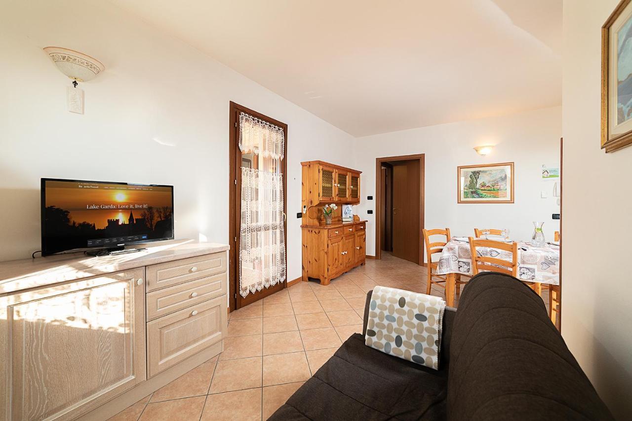 Apartments Eden - Regarda Travel Lazise Bagian luar foto