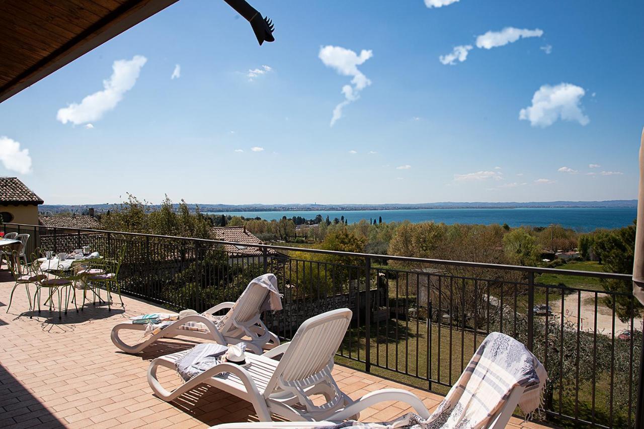 Apartments Eden - Regarda Travel Lazise Bagian luar foto